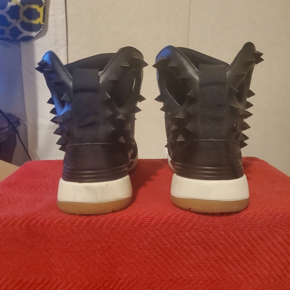 Reebok by Alicia Keys - Picture 3 of 4